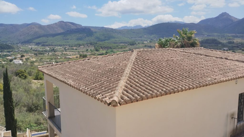 vrijstaand huis Jalon vallei te koop