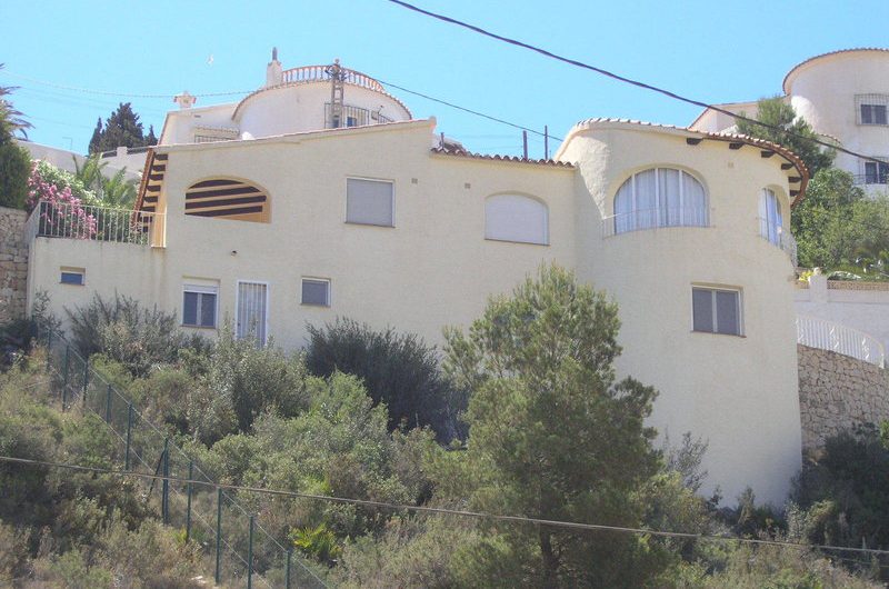 VERKOCHT | Villa in El Portet Moraira te koop lage prijs | investeringsmogelijkheid