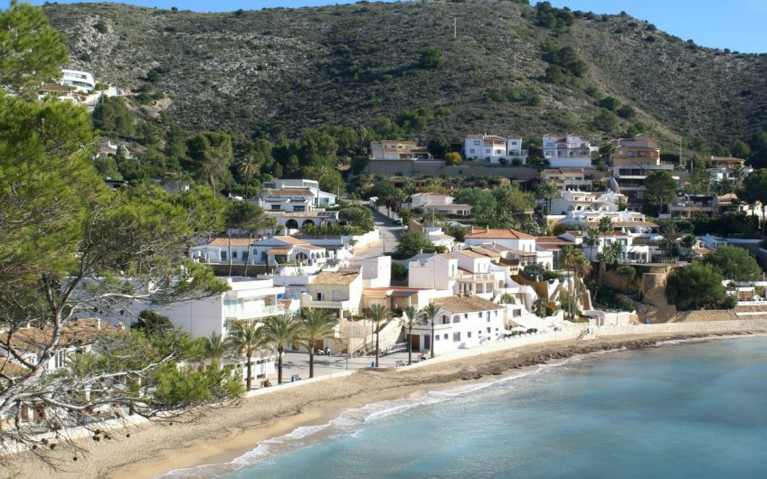 Grond in Pla del Mar Moraira te koop met zeezicht