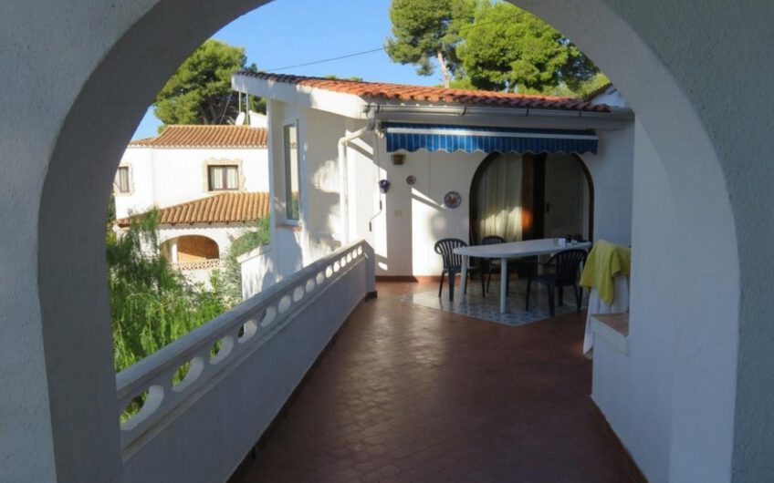 Villa Cap Blanc Moraira tegen gunstige prijs te koop