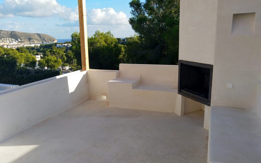 Villa in Ibiza stijl in Moraira te koop | VERKOCHT