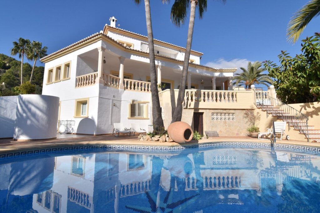 villa Benissa Costa te koop