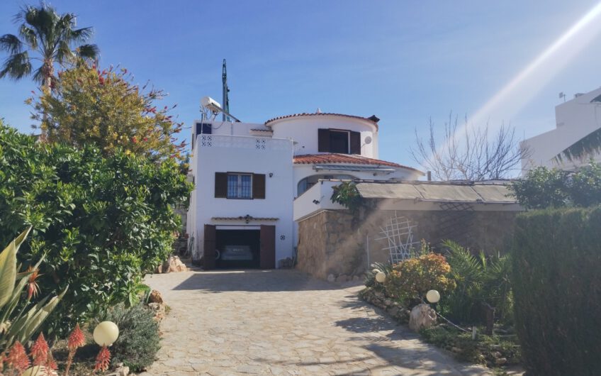 Gunstig geprijsde villa in San Jaime, Moraira-Benissa