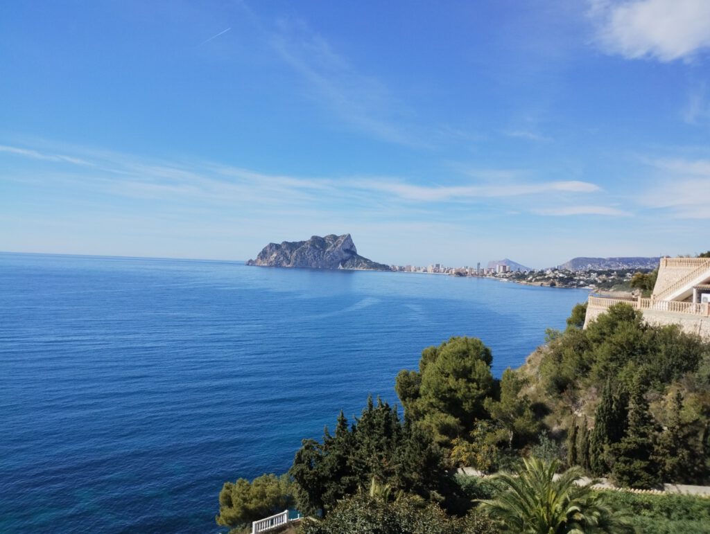villa op de eerste lijn in Moraira