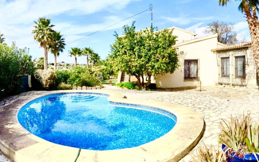 Verhuur resort in Moraira te koop