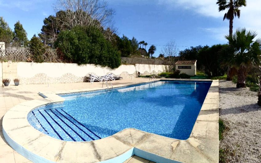 Verhuur resort in Moraira te koop